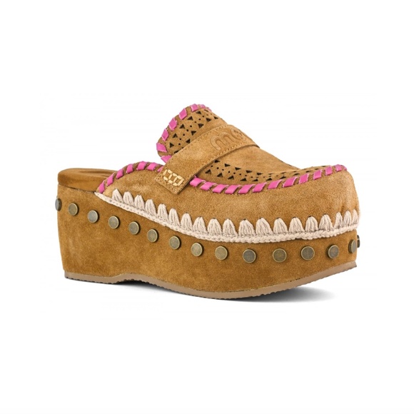 Mou | Leather Overstitching Suede Clogs - Cognac & Pink - 60mm Wedge - Picture 4 of 15